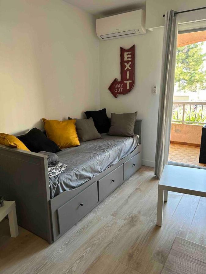 Pin Rollan Beach Saint-Mandrier-sur-Mer Eksteriør billede