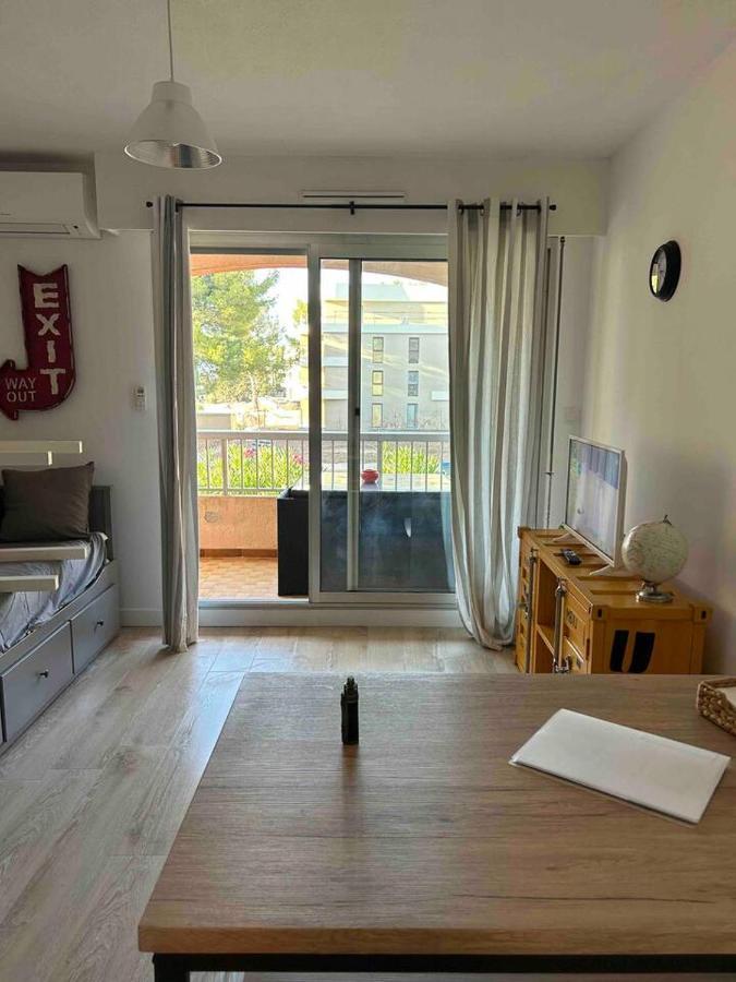 Pin Rollan Beach Saint-Mandrier-sur-Mer Eksteriør billede